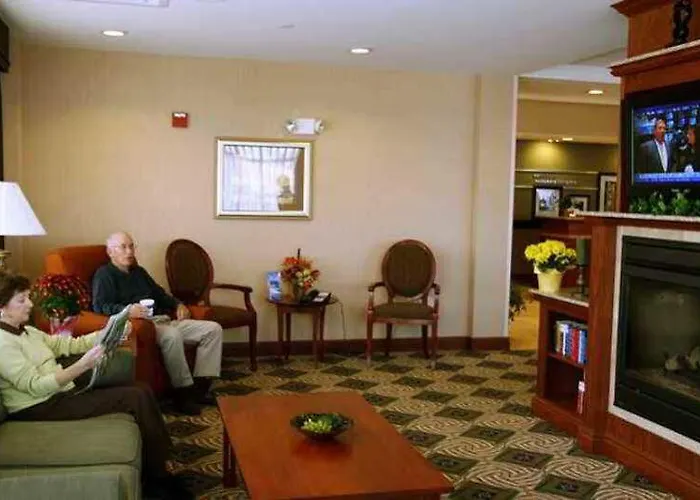 Hotel Hampton Tallahassee-central 3*